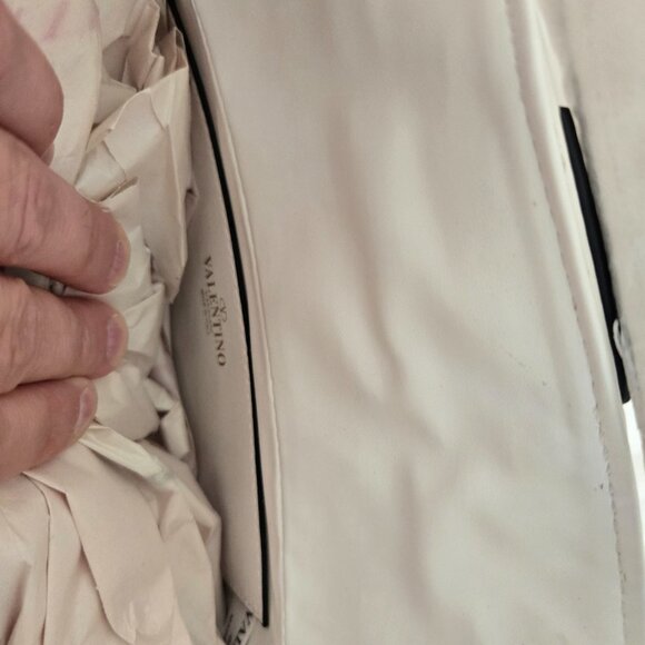 white/cream crossbody - Picture 4 of 6